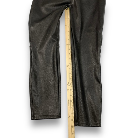 Spanx Leather Like Ankle Skinny Pants Size Medium PETITE Black High Rise Stretch - Picture 14 of 15